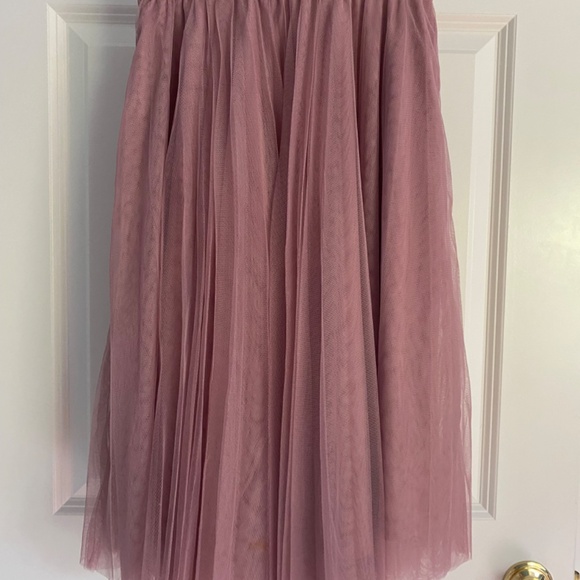 Charlotte Russe pink tulle skirt - Picture 2 of 3